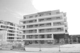 S01_0695.NEF