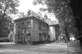 S01_0716.NEF