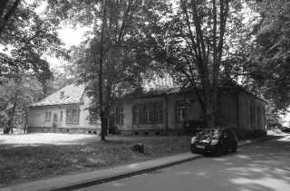 S01_0734.NEF